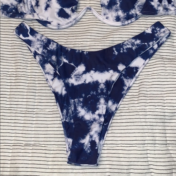 Cute blue tie dye bikini. Never worn. - Picture 2 of 2